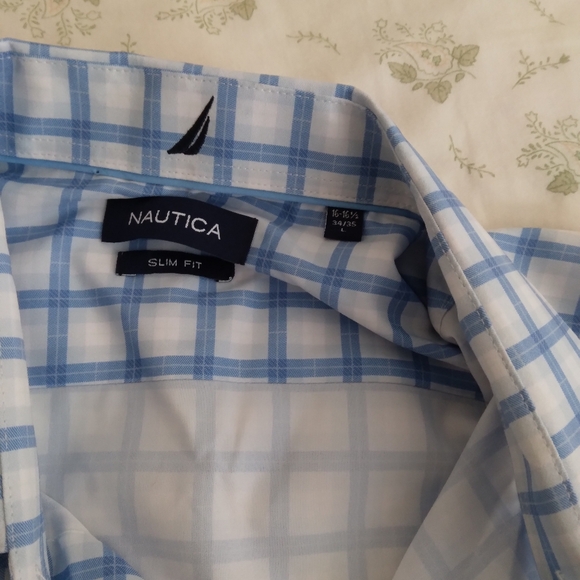 Nautica Men L long sleeve Button Down shirt - Picture 2 of 5